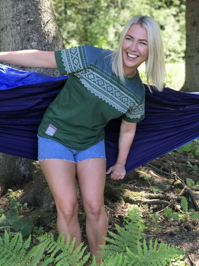 Green T-shirt with Marius pattern